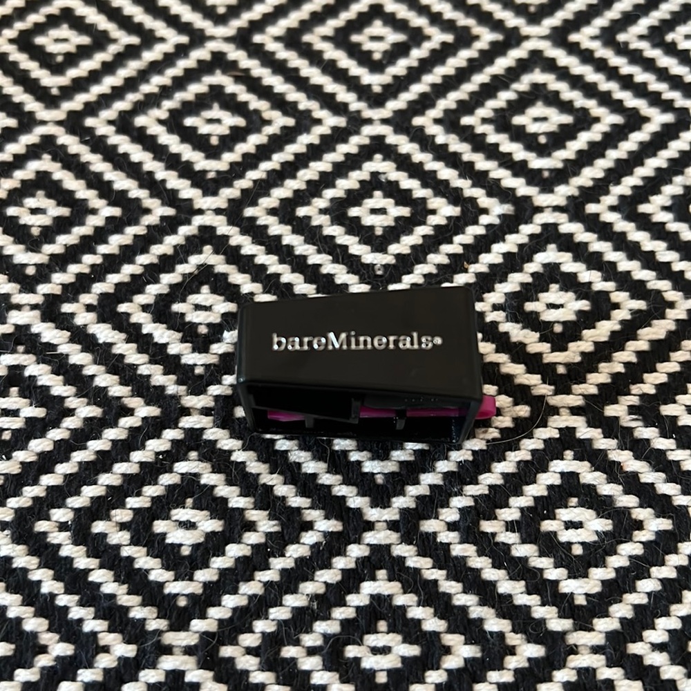 BareMinerals sharpener